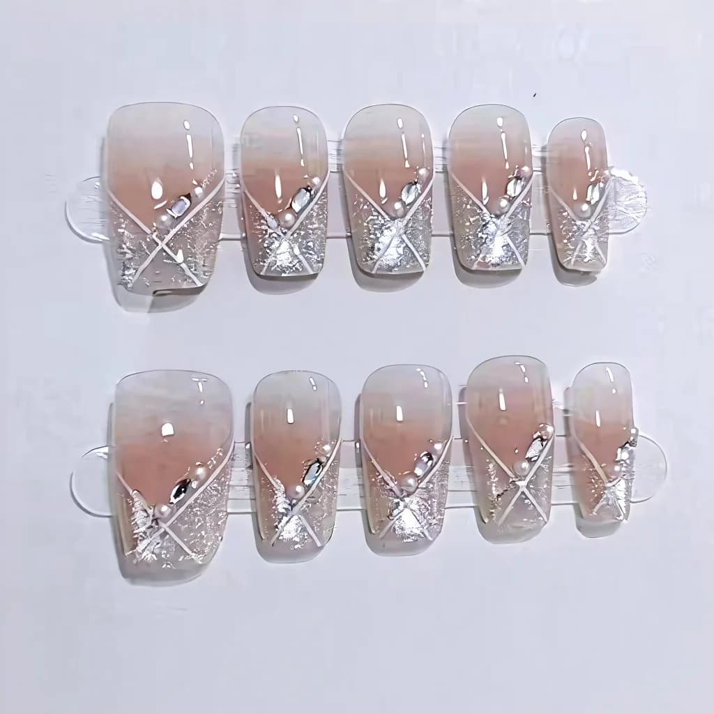 Unghii false tip Cat Eye, scurt, formă cofin, roz pal, stil dulce, 10 bucăți