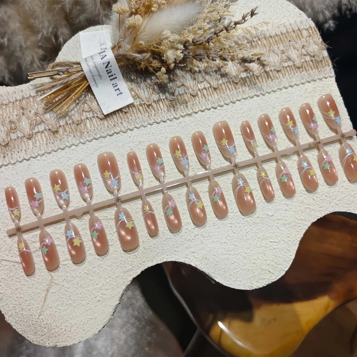 Unghii false reutilizabile, design nude ceață cu ochi de pisică și stele