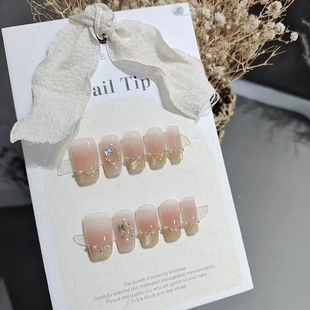 Unghii false French Tip cu fluturi, stil roz pal, 10 piese